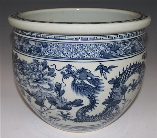 A Chinese blue and white jardiniere, diameter 37cms (star cracked)